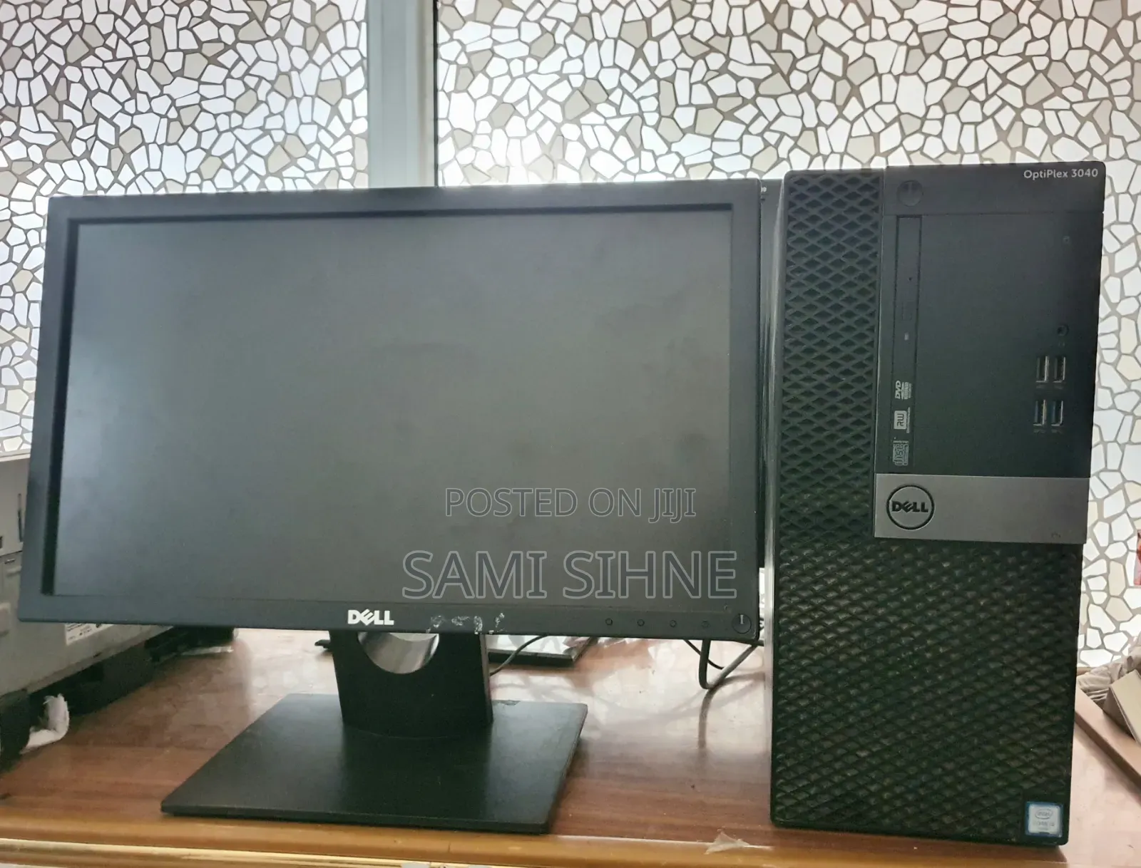 Desktop Computer Dell Optiplex 3040 8GB Intel Core i5 HDD 1T