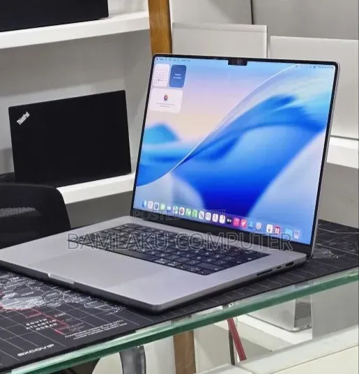 New Laptop Apple MacBook Pro 2021 M1 Max 32GB Apple M1 Max SSD 512GB