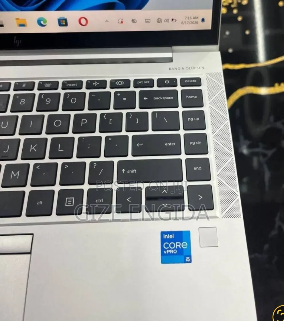 New Laptop HP EliteBook 840 G8 16GB Intel Core i5 SSD 512GB