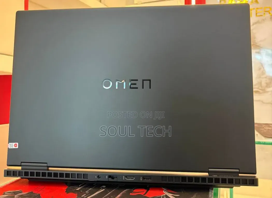 New Laptop HP Omen 16 16GB Intel Core i9 SSD 1T