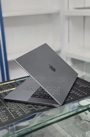 New Laptop Apple MacBook Pro 2021 M1 Max 64GB Apple M1 Max SSD 1T