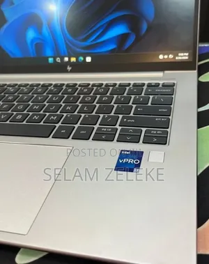 New Laptop HP 16GB Intel Core i7 SSD 512GB