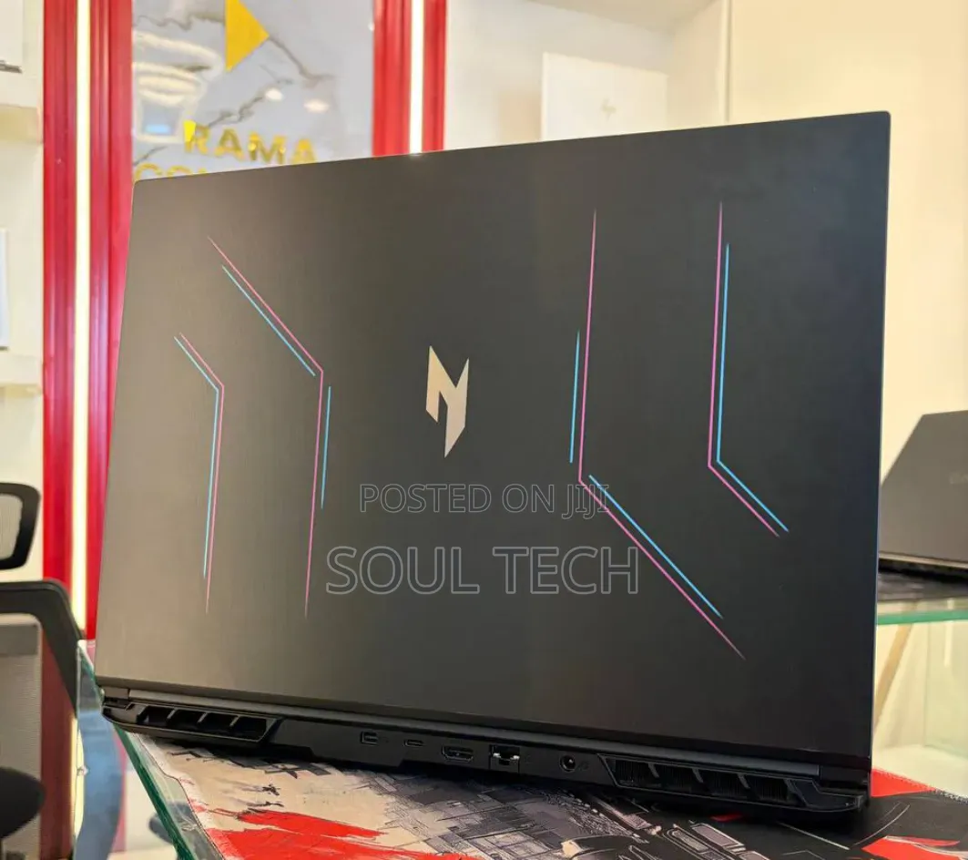 New Laptop Acer Nitro V 16 16GB Intel Core i7 SSD 1T