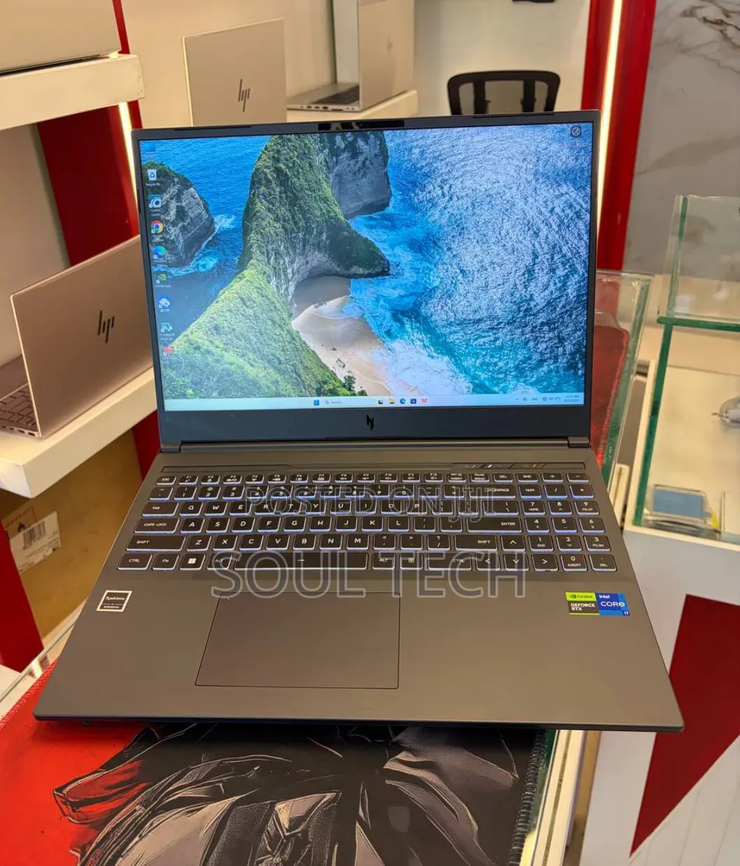 New Laptop Acer Nitro V 16 16GB Intel Core i7 SSD 1T