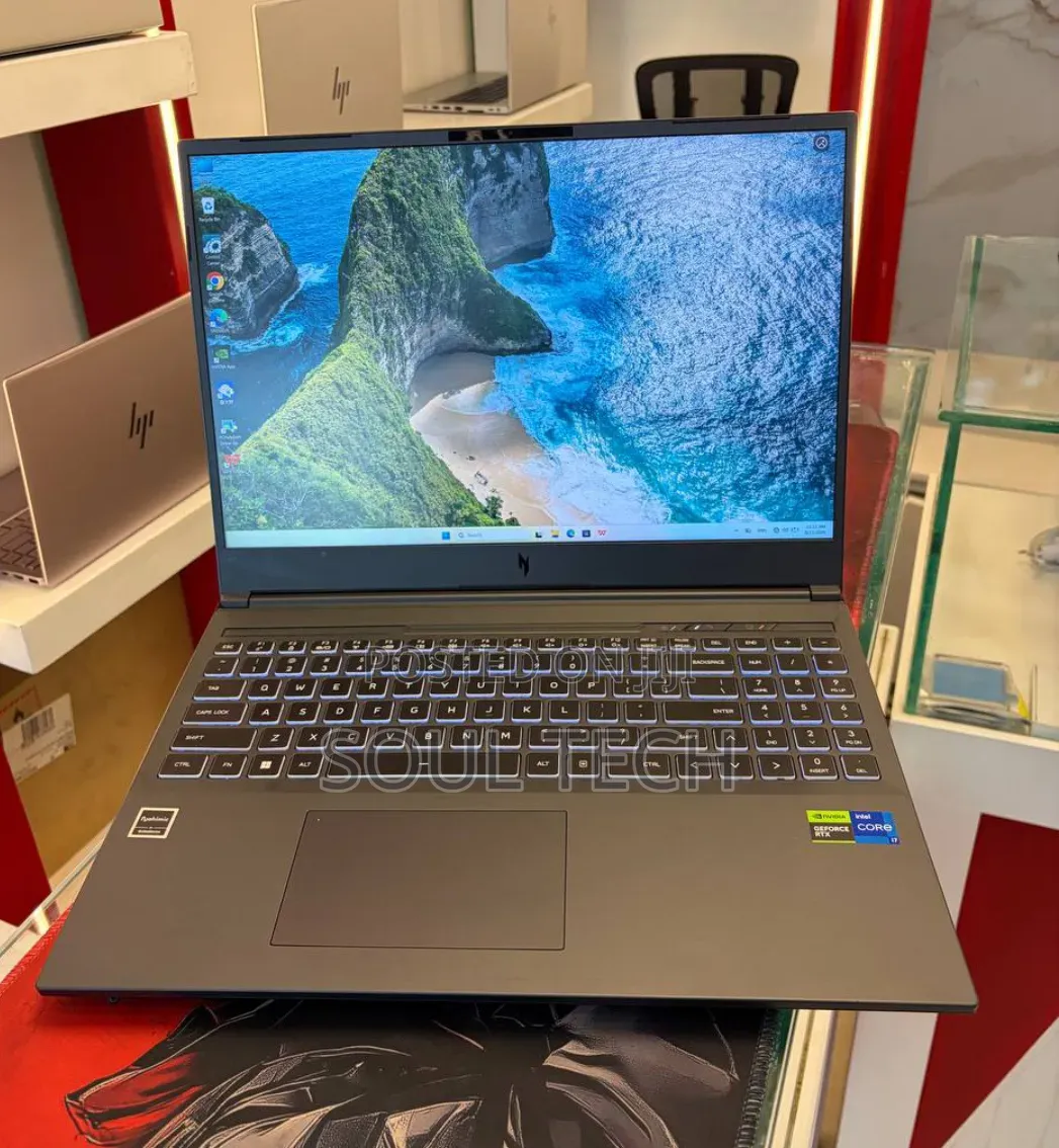 New Laptop Acer Nitro V 16 16GB Intel Core i7 SSD 1T
