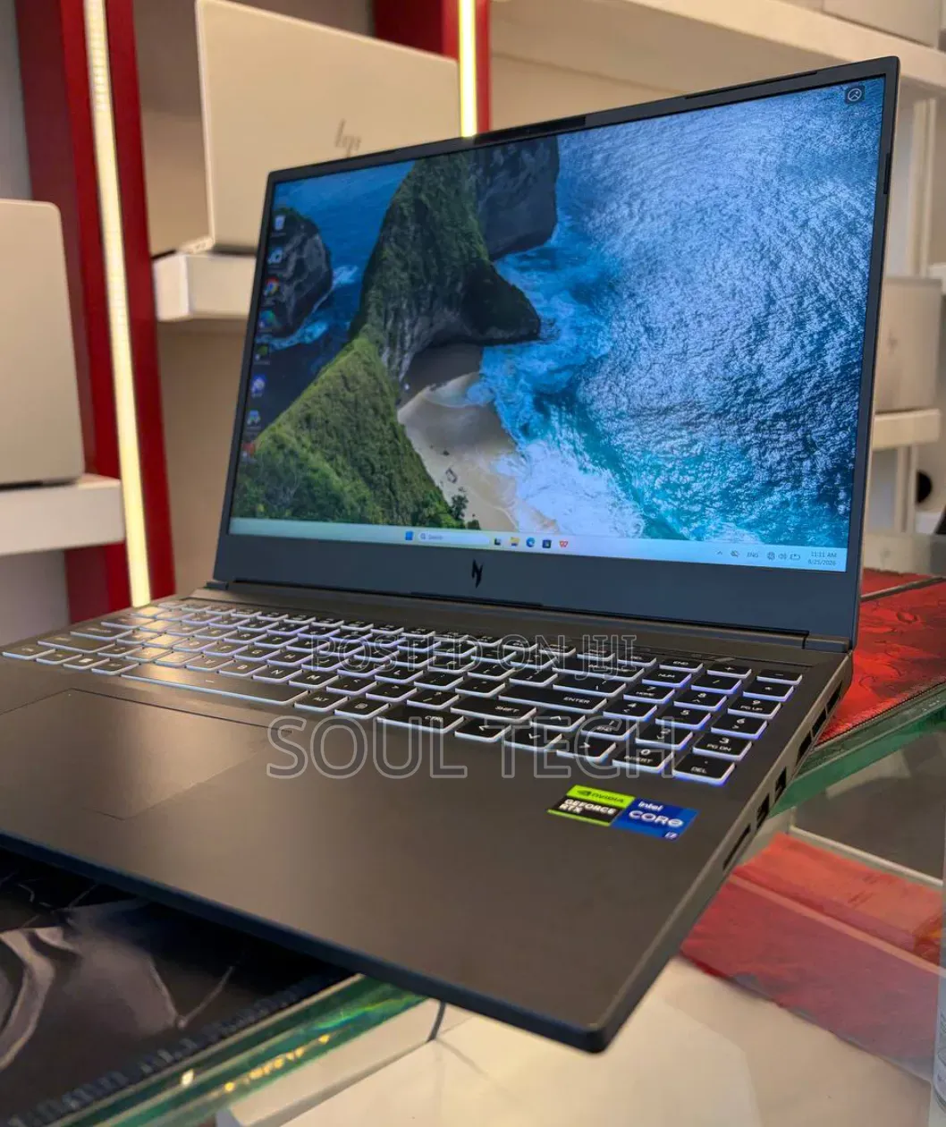 New Laptop Acer Nitro V 16 16GB Intel Core i7 SSD 1T