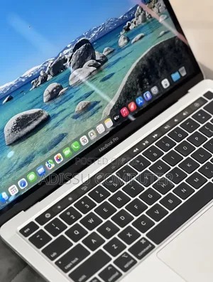 New Laptop Apple MacBook Pro 2019 8GB Apple M1 Pro SSD 512GB