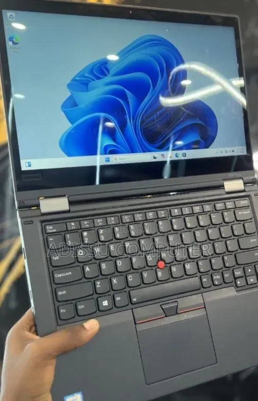 New Laptop Lenovo ThinkPad Yoga 16GB Intel Core i5 SSD 512GB