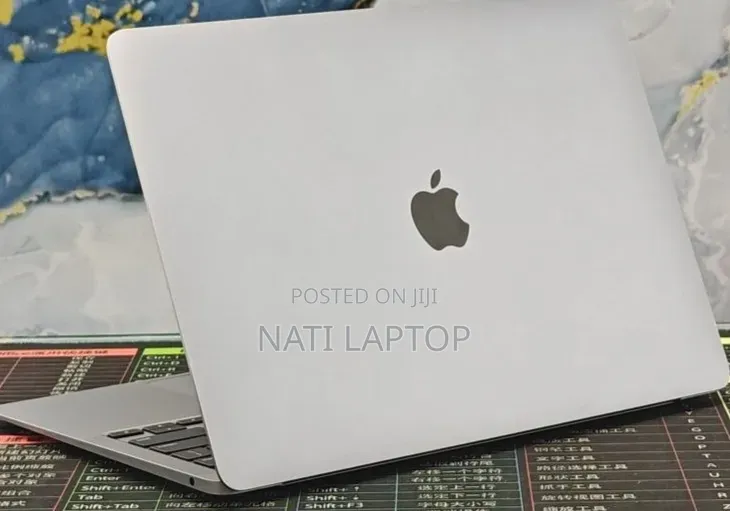 New Laptop Apple MacBook Air 2020 M1 16GB Apple M1 SSD 1T