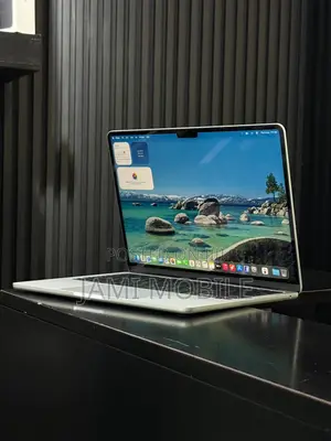 New Laptop Apple MacBook Air 2022 M2 16GB Apple M2 SSD 256GB