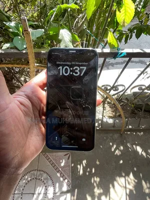 Apple iPhone X 64 GB Black
