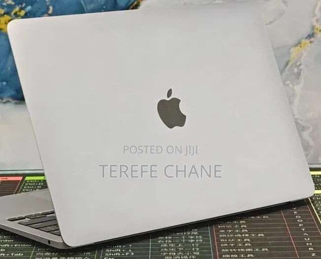 New Laptop Apple MacBook Air 2020 M1 16GB Apple M1 SSD 1T