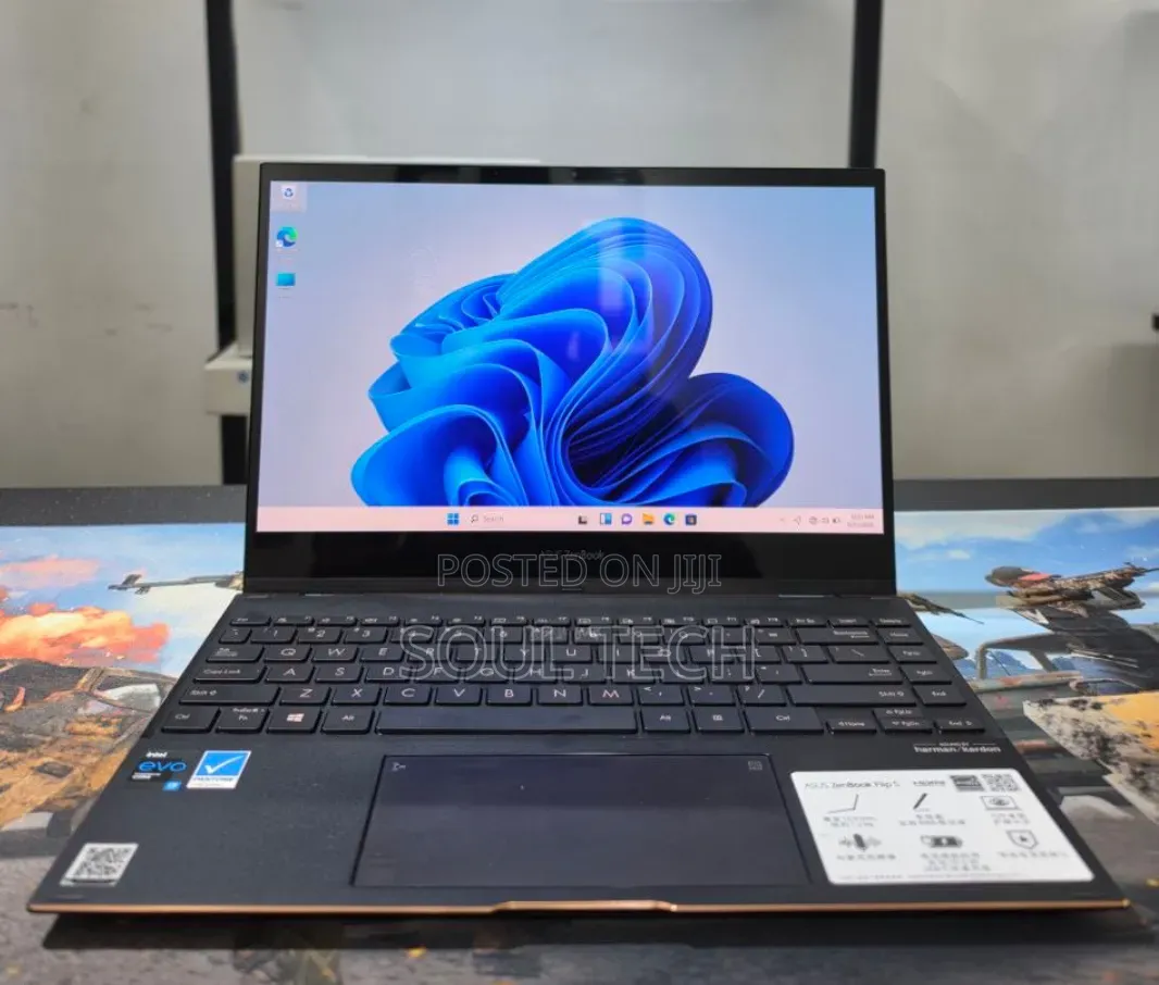 New Laptop Asus Zenbook 13 OLED 16GB Intel Core i7 SSD 512GB