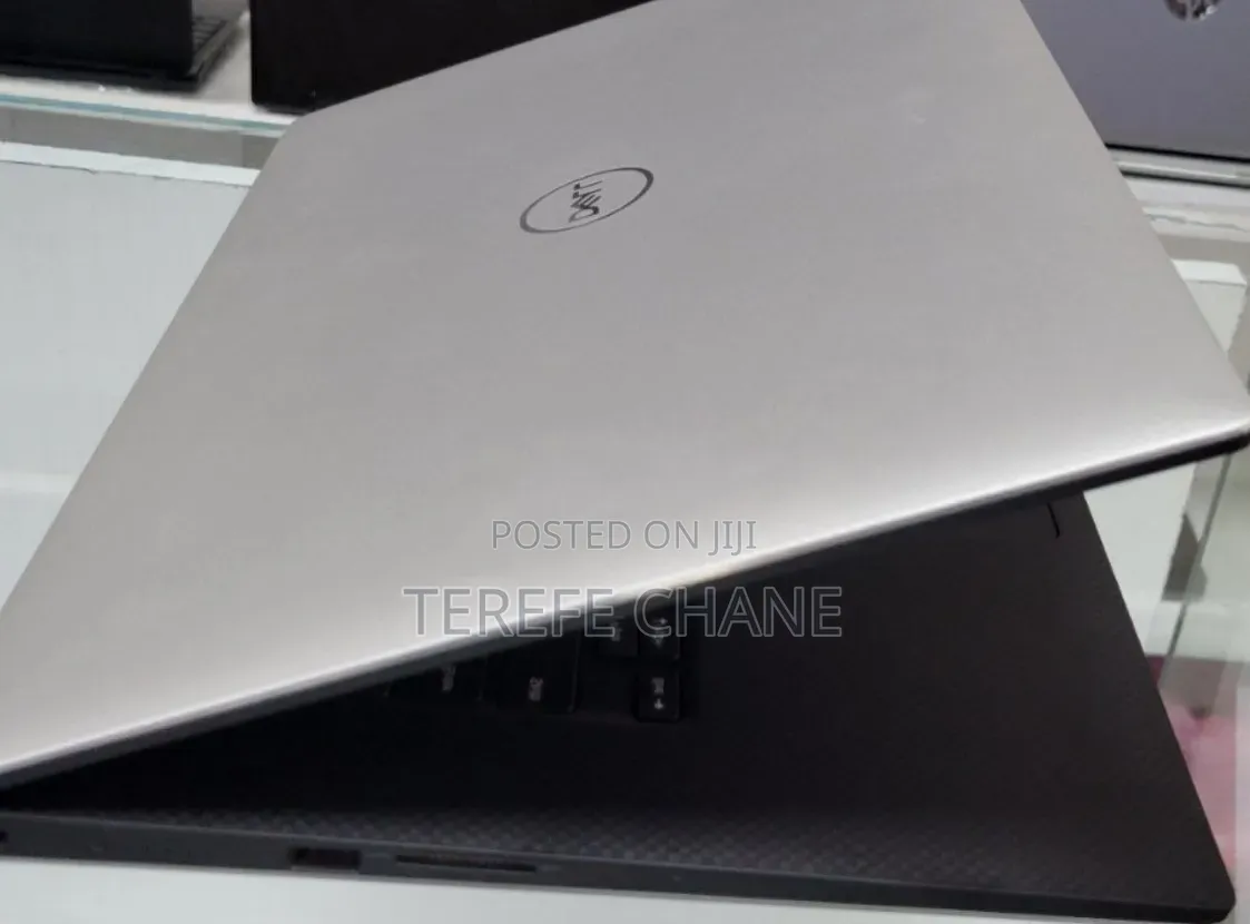 New Laptop Dell Precision 5530 16GB Intel Core i7 SSD 512GB