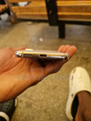 New Samsung Galaxy S22 5G 256 GB Rose Gold