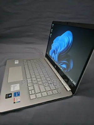 New Laptop HP 14S 16GB Intel Core i5 SSD 500GB