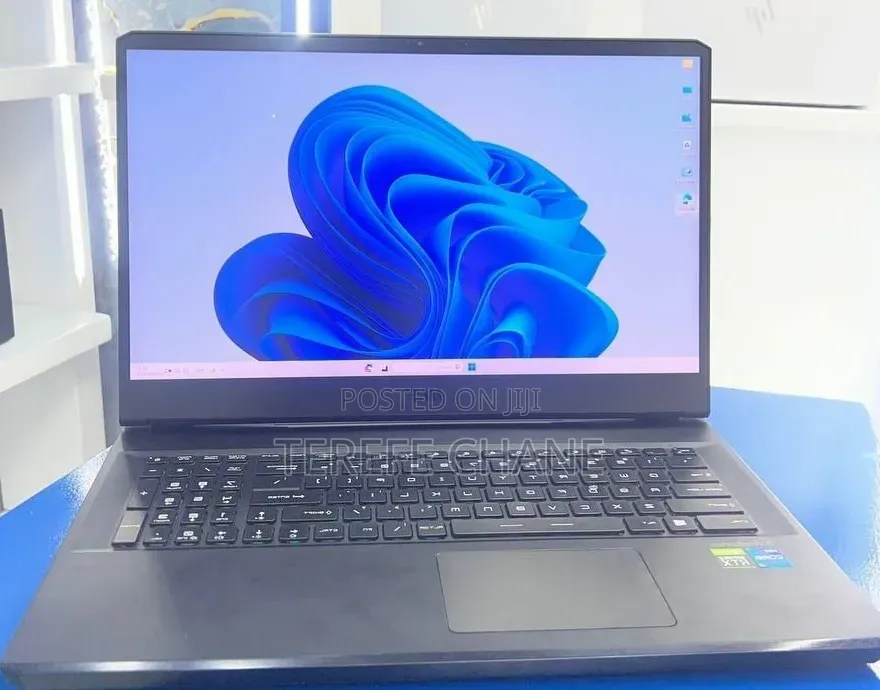 New Laptop MSI GP75 Leopard 16GB Intel Core i7 SSD 1T