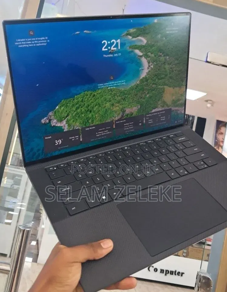 New Laptop Dell Precision 5560 16GB Intel Core i7 SSD 512GB