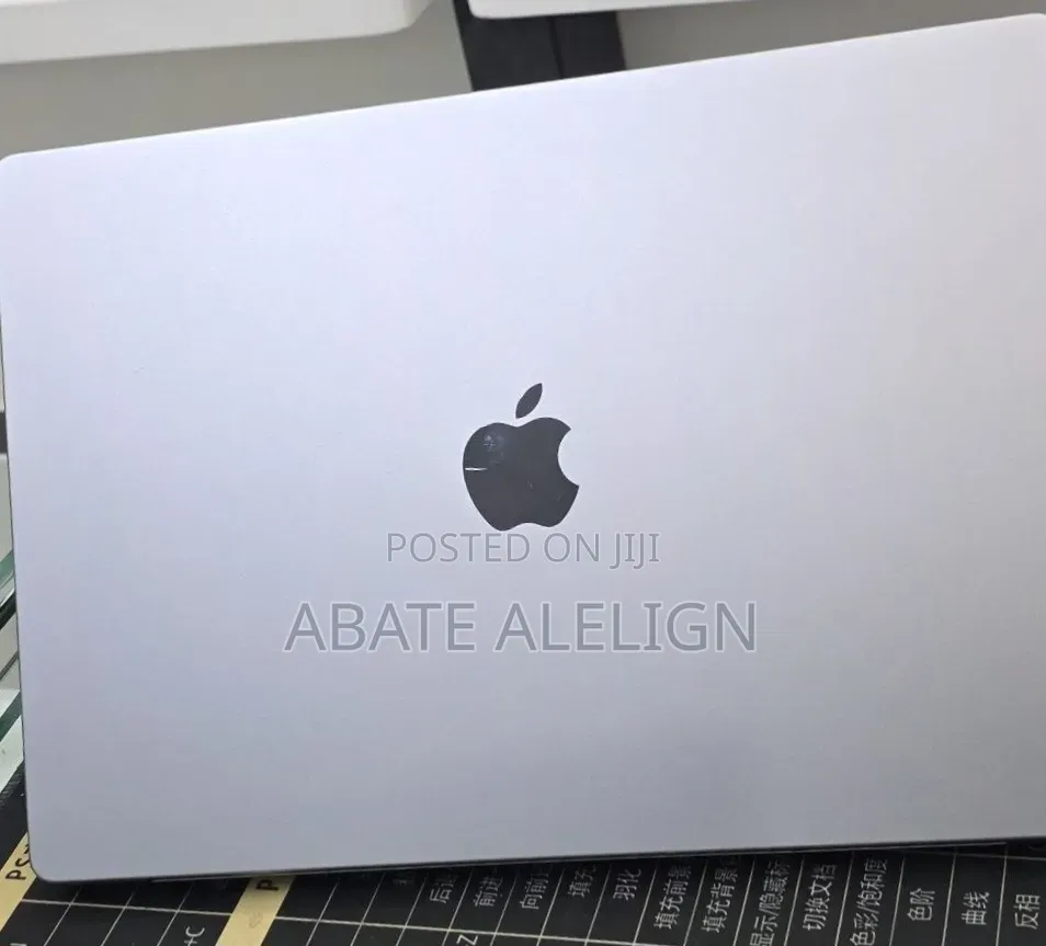 New Laptop Apple MacBook Pro 2021 M1 32GB Apple M1 Pro SSD 1T