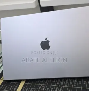 New Laptop Apple MacBook Pro 2021 M1 32GB Apple M1 Pro SSD 1T