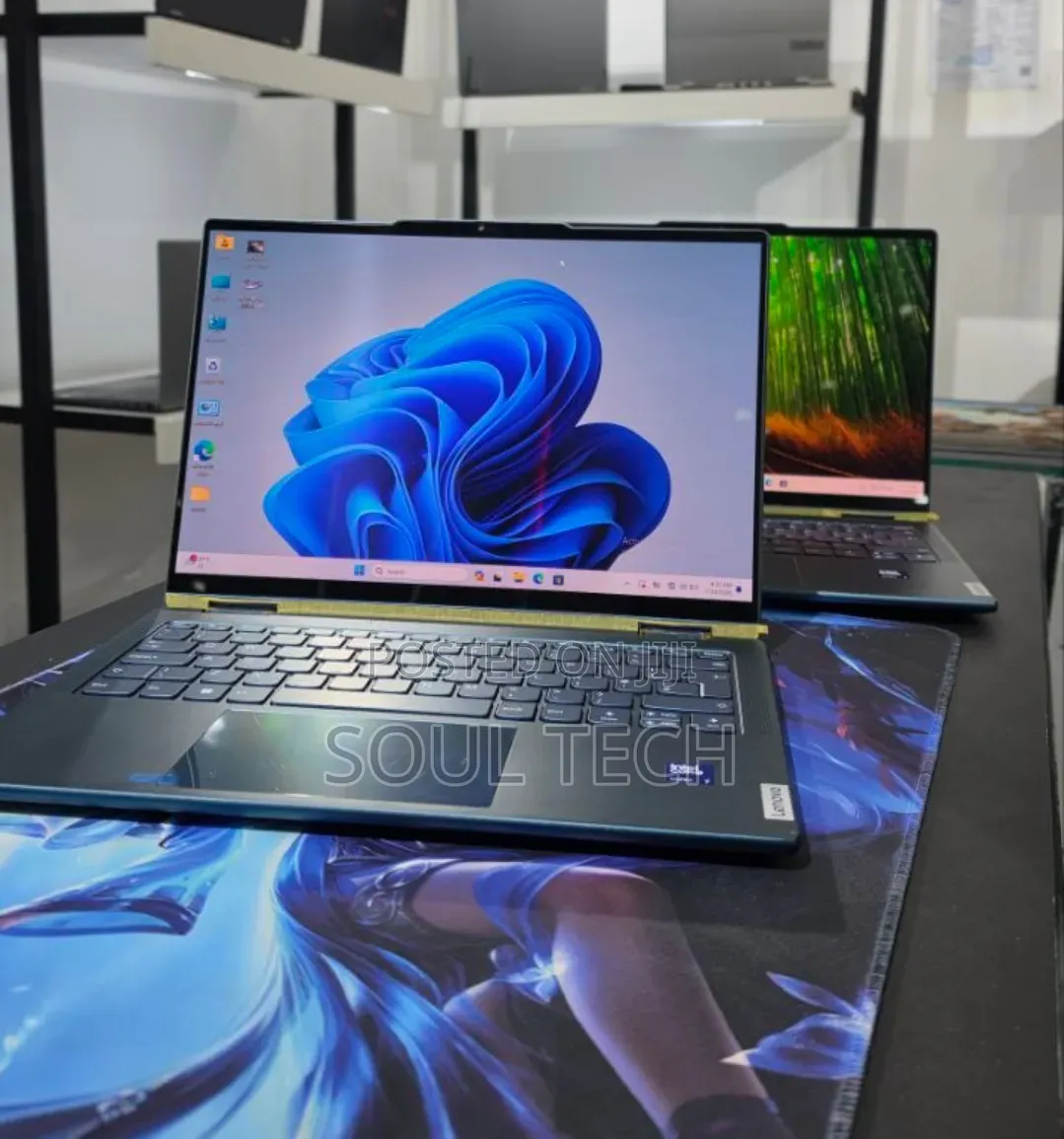 New Laptop Lenovo Yoga 7i 16GB Intel Core Ultra 7 SSD 512GB