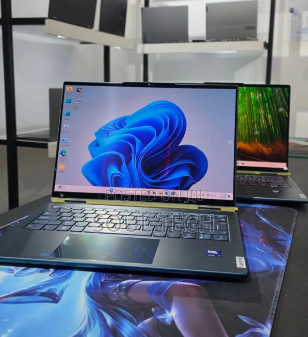 New Laptop Lenovo Yoga 7i 16GB Intel Core Ultra 7 SSD 512GB
