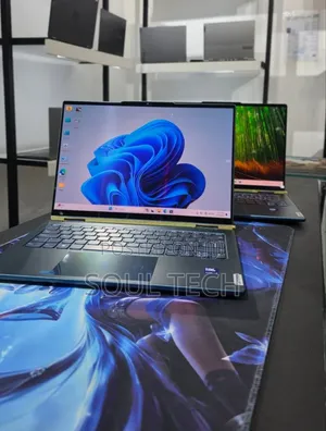 New Laptop Lenovo Yoga 7i 16GB Intel Core Ultra 7 SSD 512GB