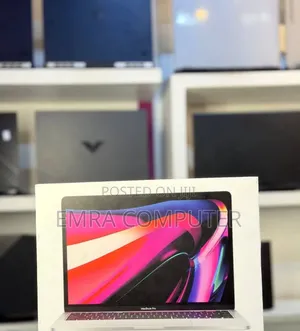 New Laptop Apple MacBook Pro 2020 M1 8GB Apple M1 Pro SSD 512GB