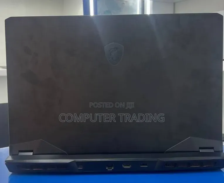 New Laptop MSI GP75 Leopard 16GB Intel Core i7 SSD 1T