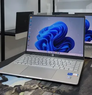 New Laptop Dell Inspiron 14 16GB Intel Core i7 SSD 512GB