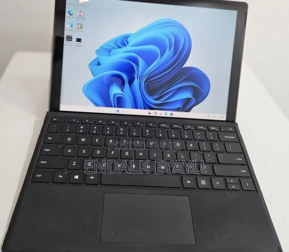 New Laptop Microsoft Surface Pro 7+ 16GB Intel Core i7 SSD 1T