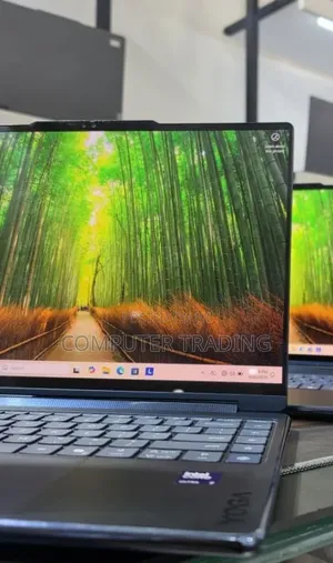 New Lenovo Yoga Pro 9i Aura Edition 32GB Intel Core Ultra 7 SSD 1T