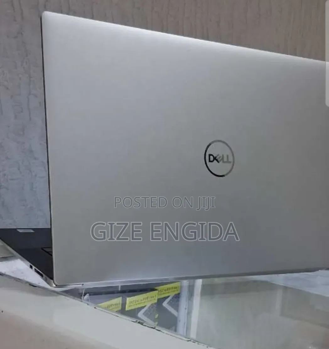 New Laptop Dell XPS 15 16GB Intel Core i7 SSD 512GB