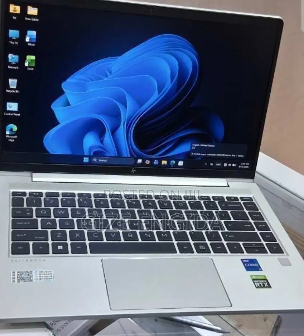 New Laptop HP EliteBook 640 G10 16GB Intel Core i7 SSD 512GB
