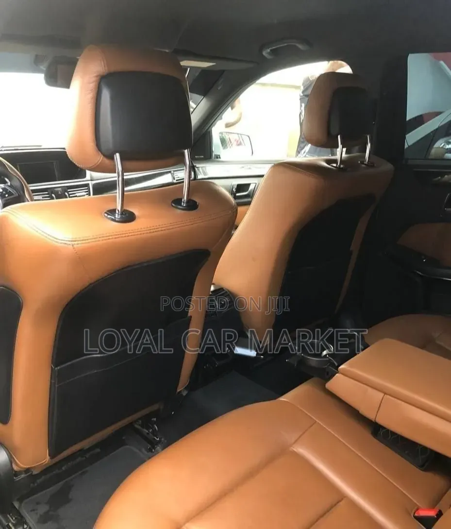 Mercedes-Benz E200 2014 Silver