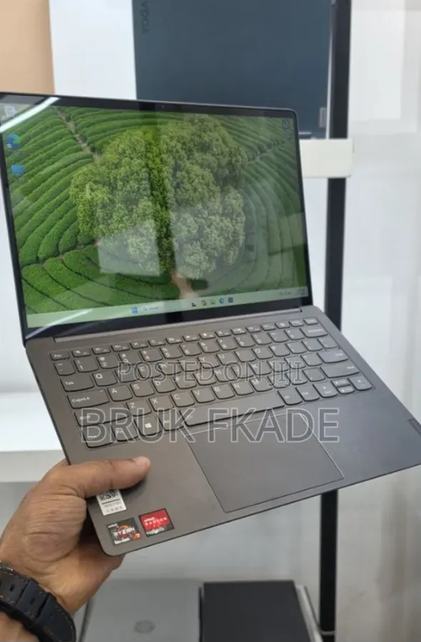 New Laptop Lenovo Ideapad 3 16GB AMD Ryzen 7 SSD 512GB
