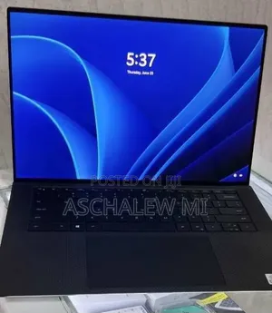 New Laptop Dell XPS 15 16GB Intel Core i7 SSD 512GB