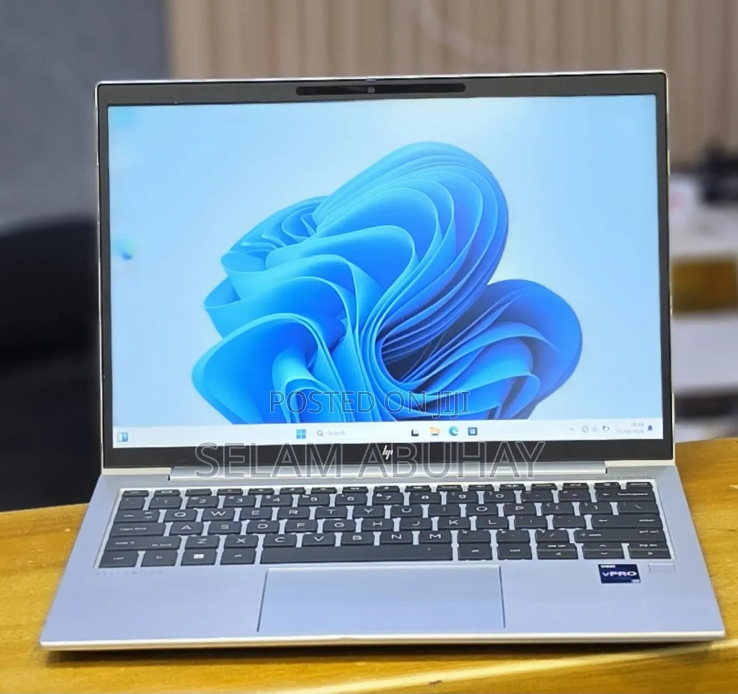 New Laptop HP EliteBook 830 16GB Intel Core i7 SSD 512GB