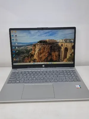 New Laptop HP Stream Notebook 16GB Intel Core i5 SSD 1T