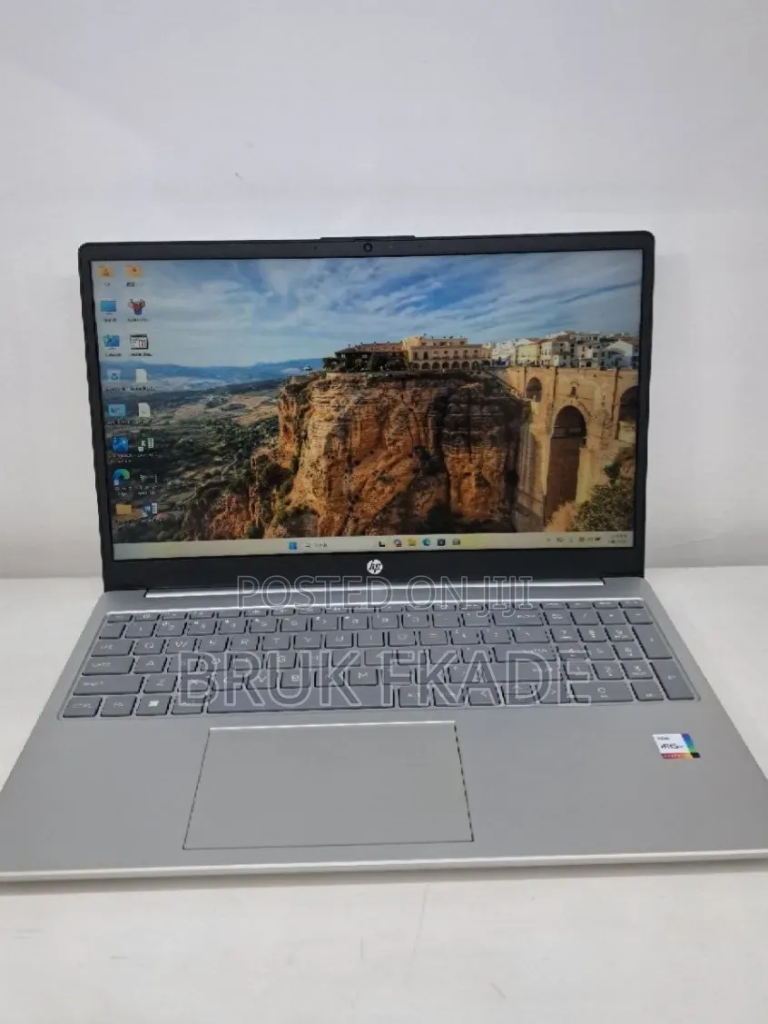 New Laptop HP Stream Notebook 16GB Intel Core i5 SSD 1T