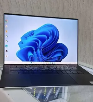 New Laptop Dell XPS 15 16GB Intel Core i7 SSD 512GB