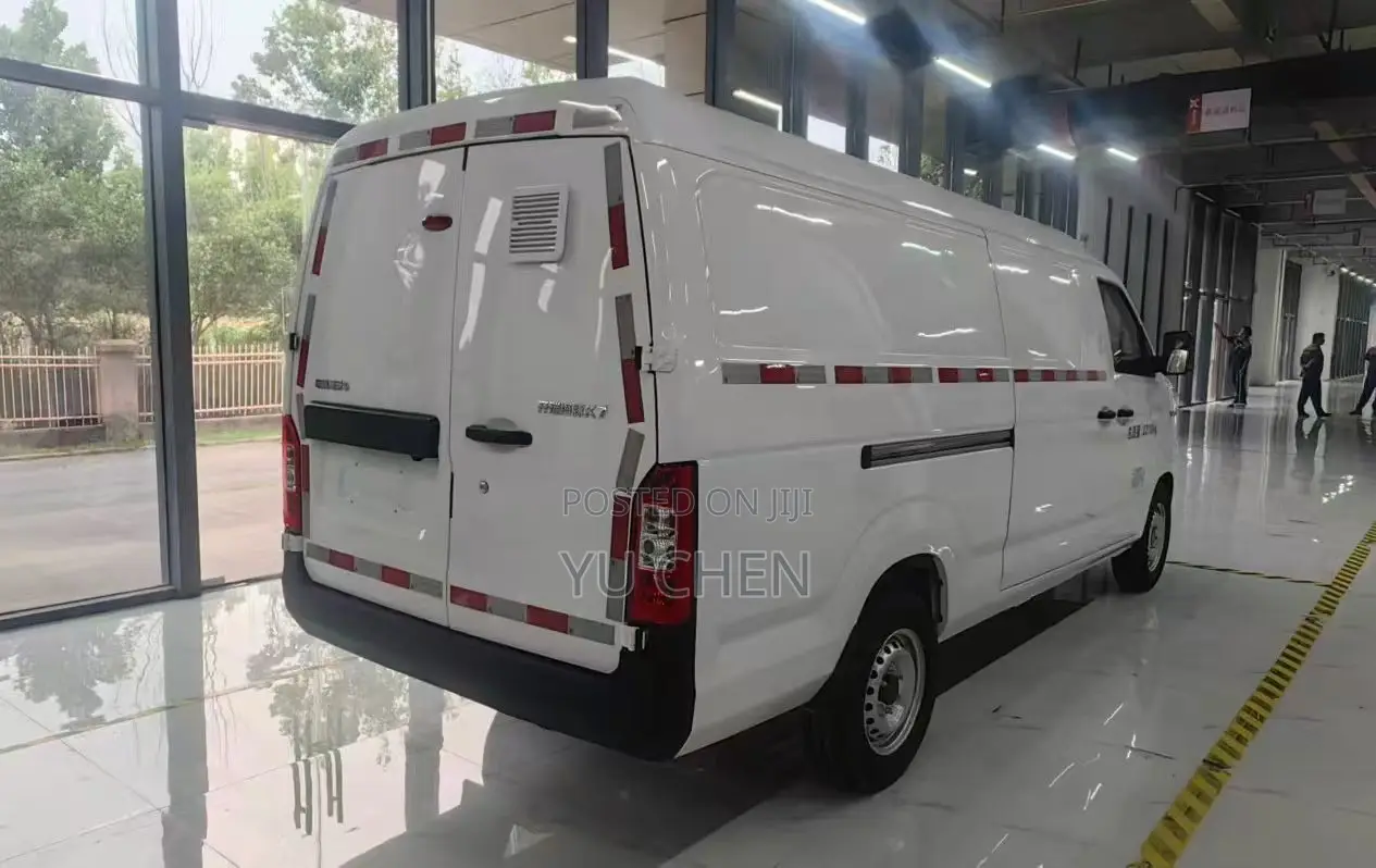 New Karry Dolphin 2025 White