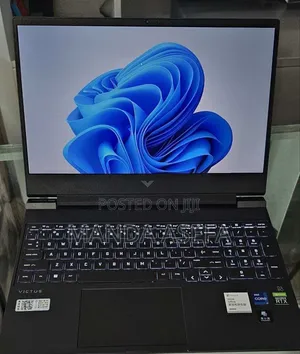 New Laptop HP Victus 15 16GB Intel Core i7 SSD 512GB
