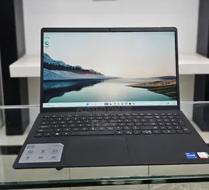 New Laptop Dell Inspiron 15 16GB Intel Core i7 SSD 512GB