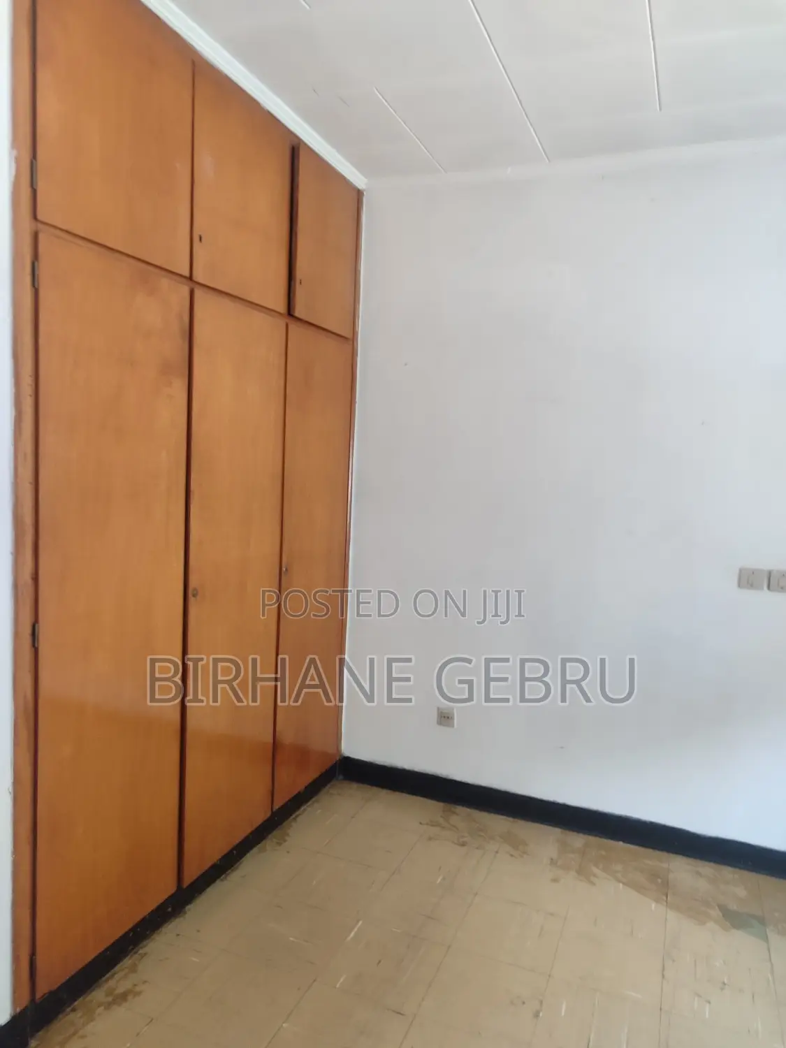5bdrm Villa in Villa, Bole for rent