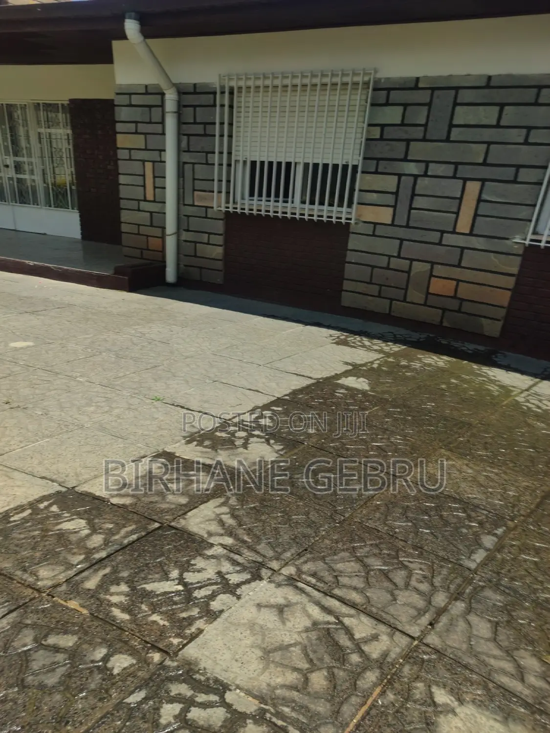 5bdrm Villa in Villa, Bole for rent