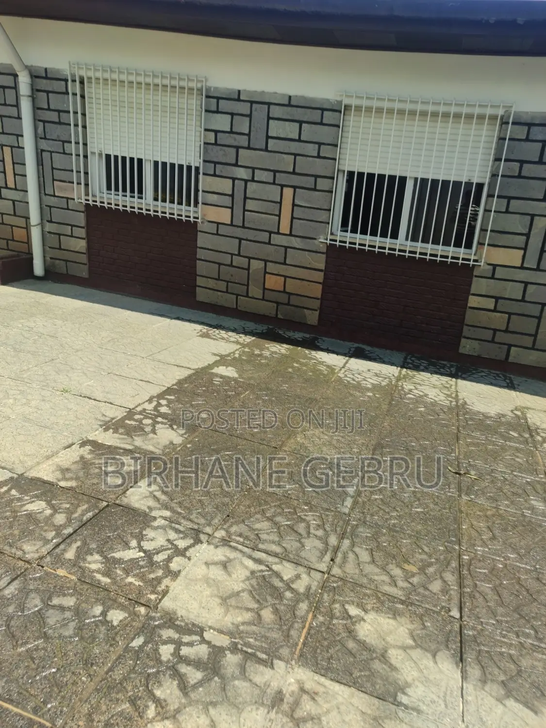 5bdrm Villa in Villa, Bole for rent