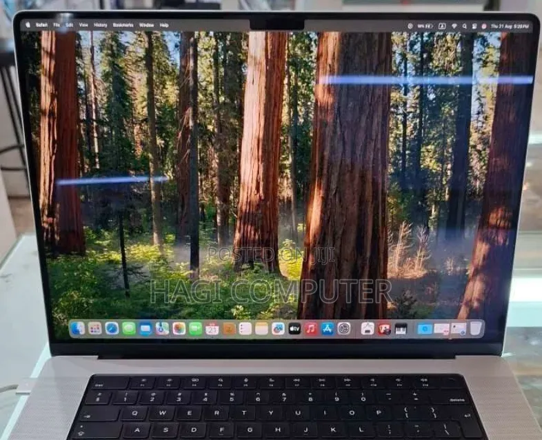 New Laptop Apple MacBook Pro 2021 M1 16GB Apple M1 Pro SSD 1T