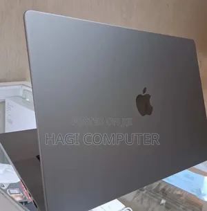 New Laptop Apple MacBook Pro 2021 M1 16GB Apple M1 Pro SSD 1T
