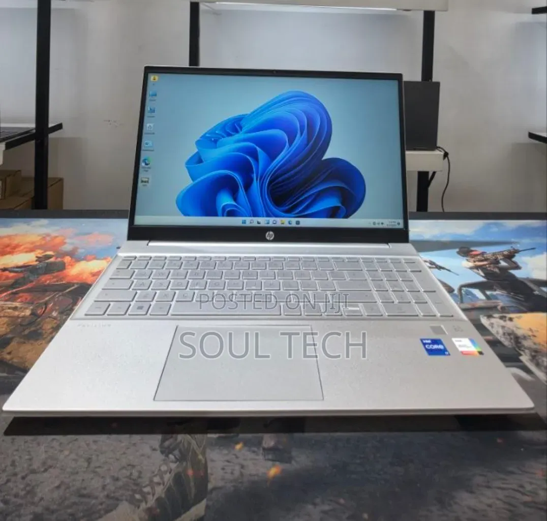 New Laptop HP Pavilion 15 16GB Intel Core i7 SSD 512GB